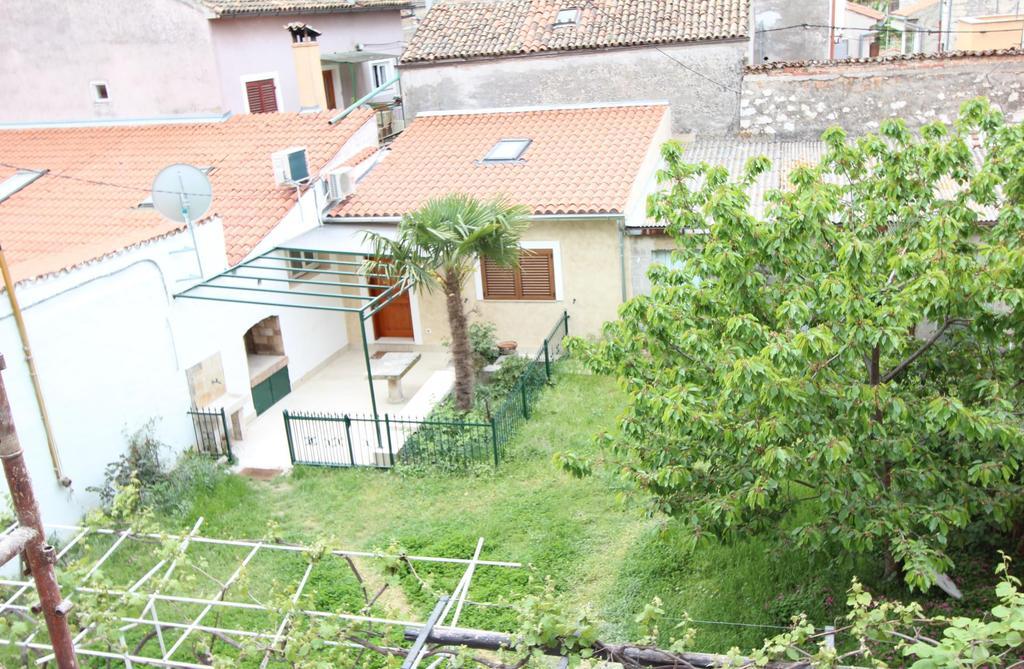 Apartments Casa Menis Ровінь Номер фото